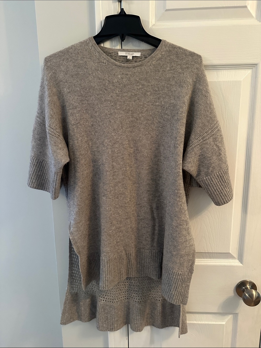 10 Crosby Derek Lam 100% Cashmere Gray Short-Sleeve Hi-Lo Sweater